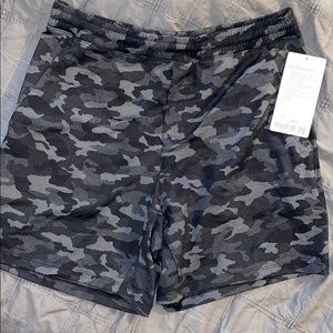 Lululemon Pace Breaker Short 7” Linerless w/bag